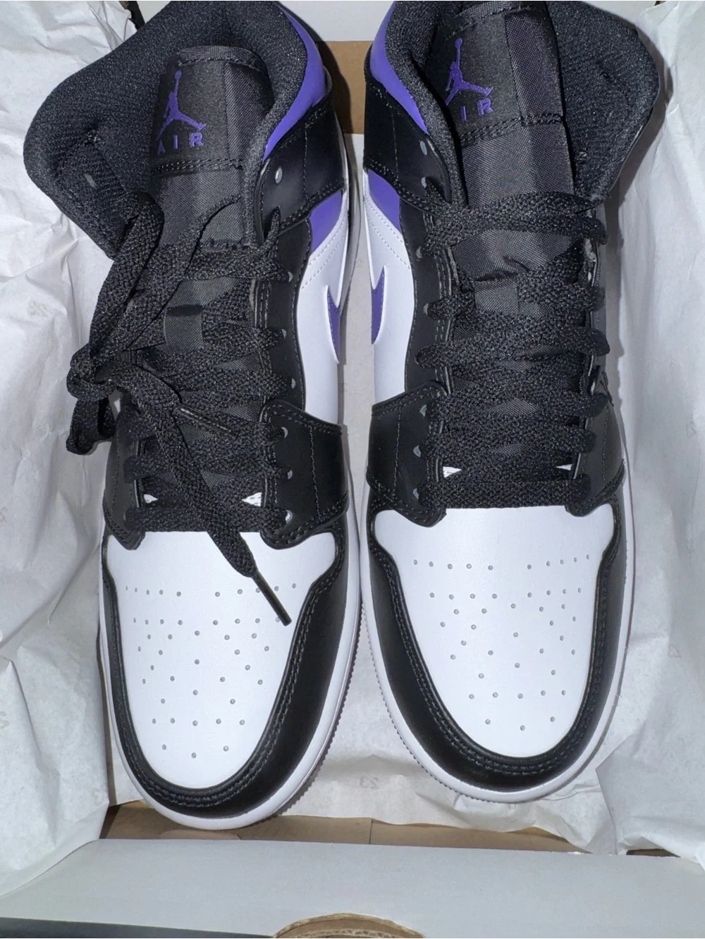 Air Jordan 1 Mid